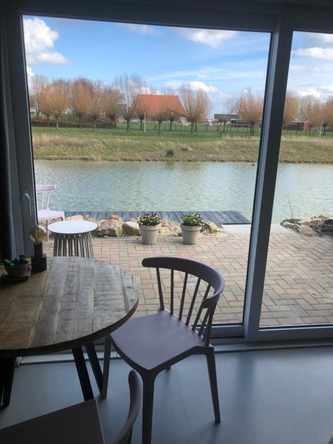 B&B Snurk Stiens, Fijn Verblijf Aan Open Vaarwater Luaran gambar
